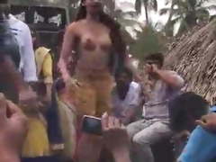 Desi girl best nude dance